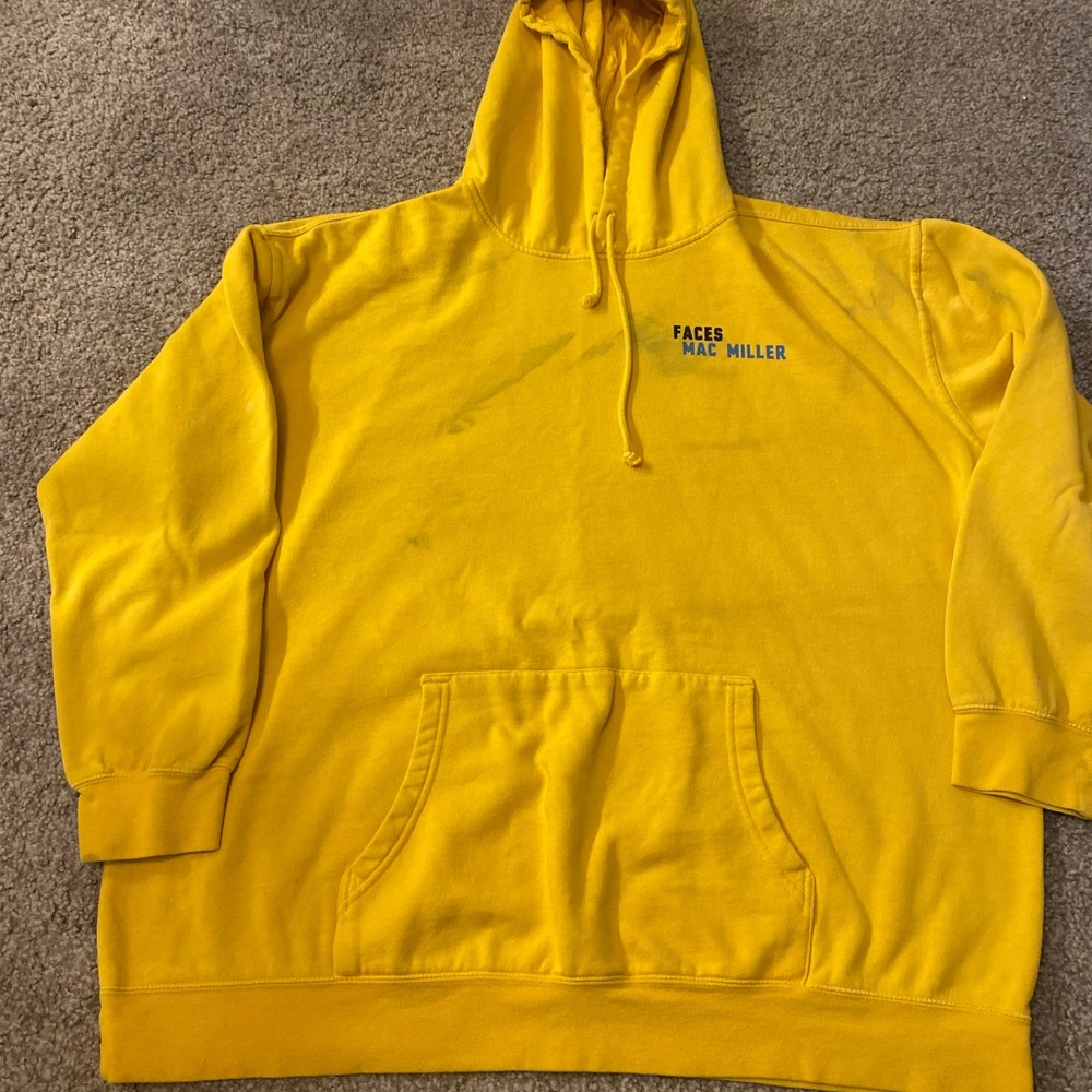 Mac Miller Hoodie - XXL *BIG STAIN ON FRONT - SEE PICTURE - HEAVILY DISCOUNTED